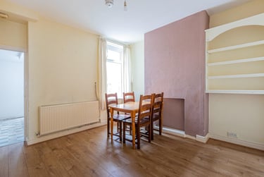 4 bed house, Lisvane Street, Maindy, Cardiff, CF244LJ - Image 2